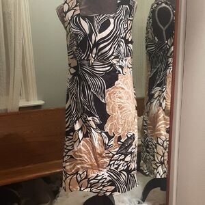 VENUS NWOT Fitted Cotton Black and Cream Floral SHEATH Dress Size 12